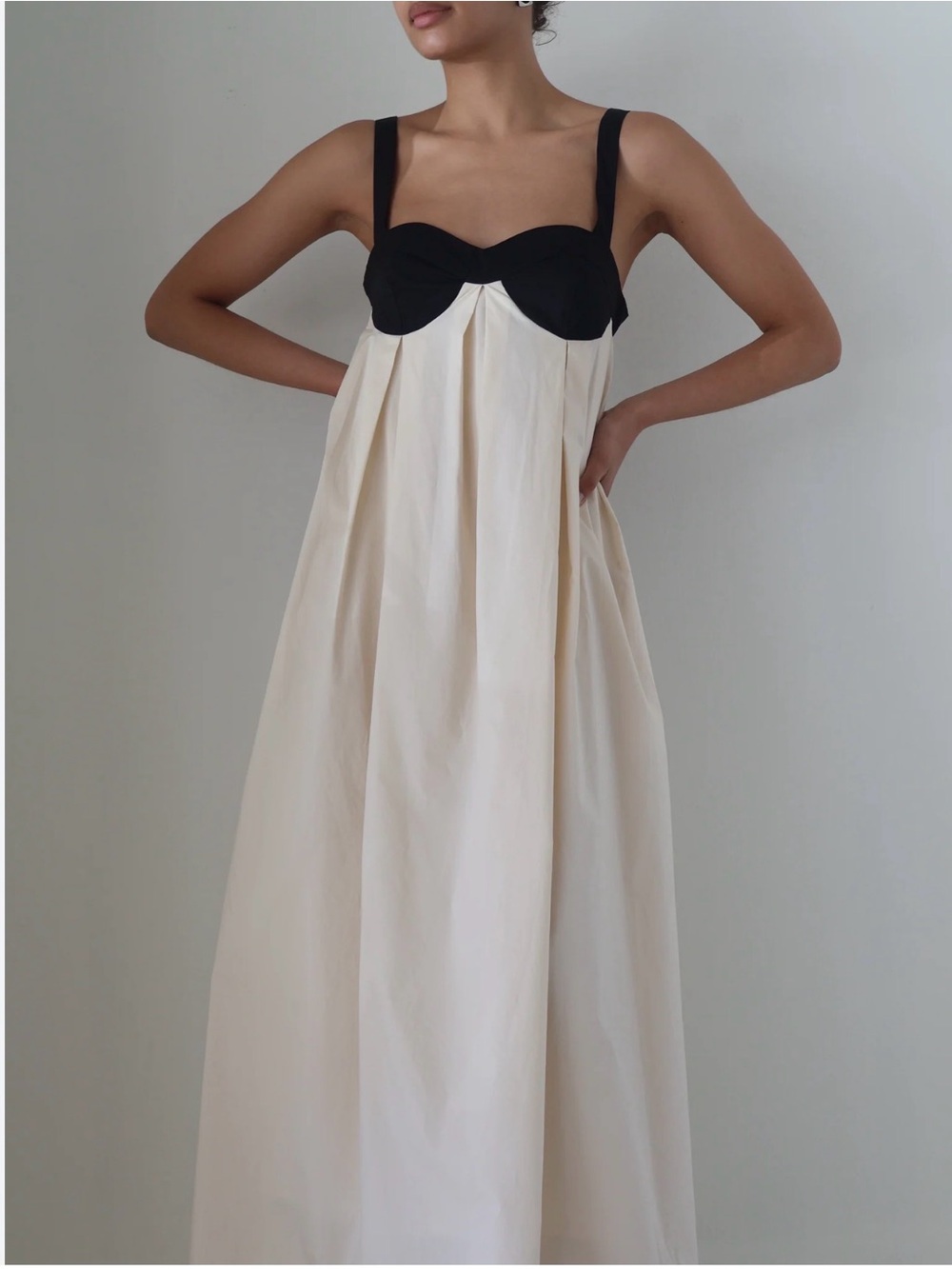 Black Bustier Top Contrast Long Cream Dress-Size M